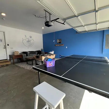 Closetobroadwayairportoprymillsgameroom16 Nashville Exterior photo